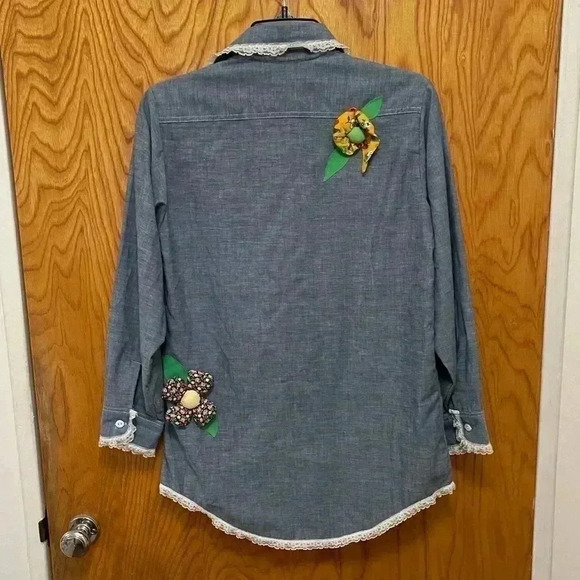 Vintage Button-Down - Picture 2 of 5